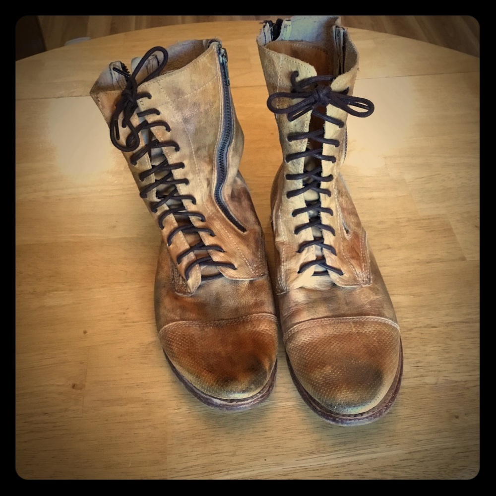 Bedstu lace up boots
